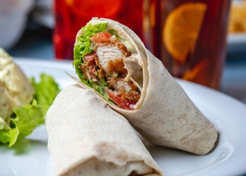 CHICKEN STRIP ROLL